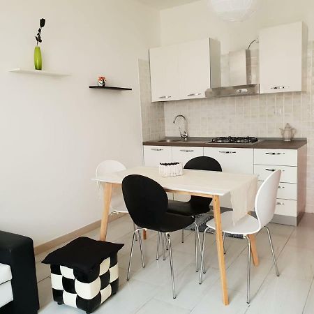 Apartmán Red Ginger Oristano Exteriér fotografie