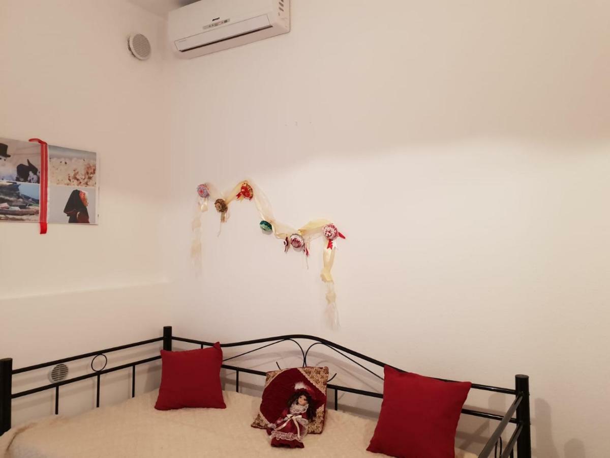 Apartmán Red Ginger Oristano Exteriér fotografie